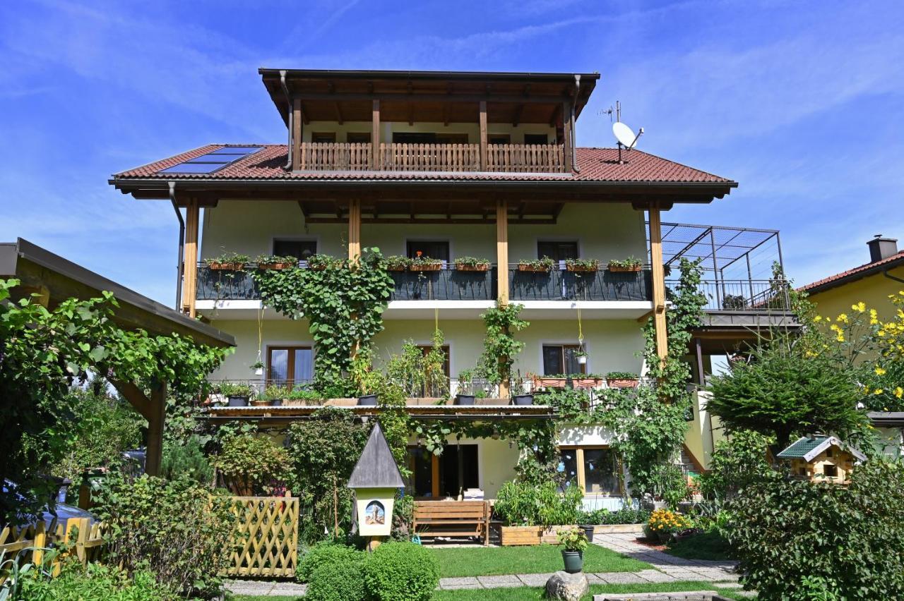 Appartement Mittagskogel Velden am Worthersee Bagian luar foto